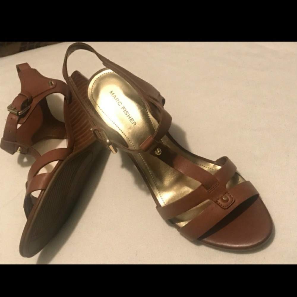 Marc Fisher Brown Cassy Wedge Sandal - Picture 4 of 8